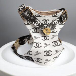 designer leather puppy or small dog harness with matching leash great gift set